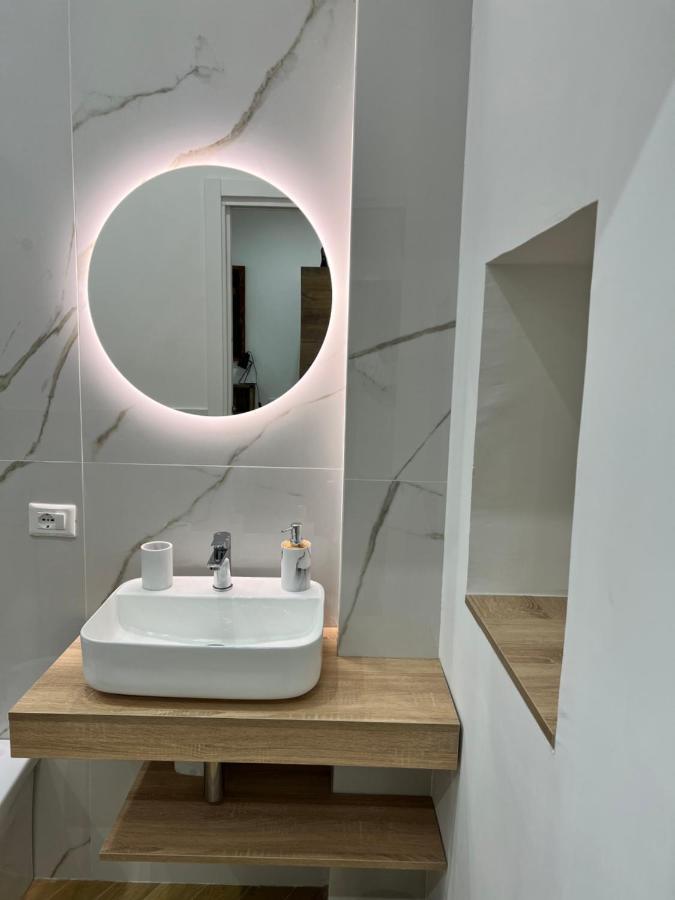 Gennarino Apartments - Panorama Suite With Balcony And Urban Loft Νάπολη Εξωτερικό φωτογραφία