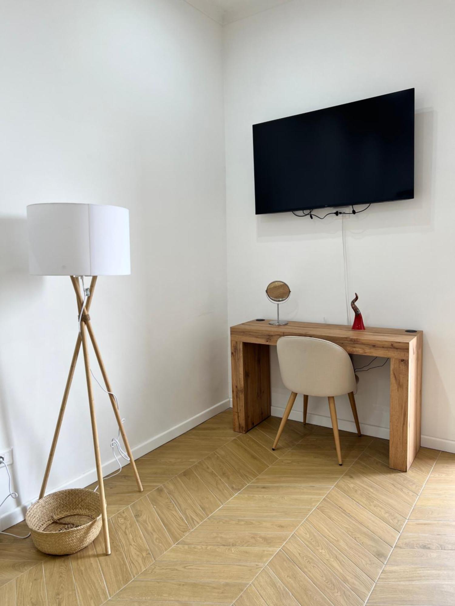 Gennarino Apartments - Panorama Suite With Balcony And Urban Loft Νάπολη Εξωτερικό φωτογραφία