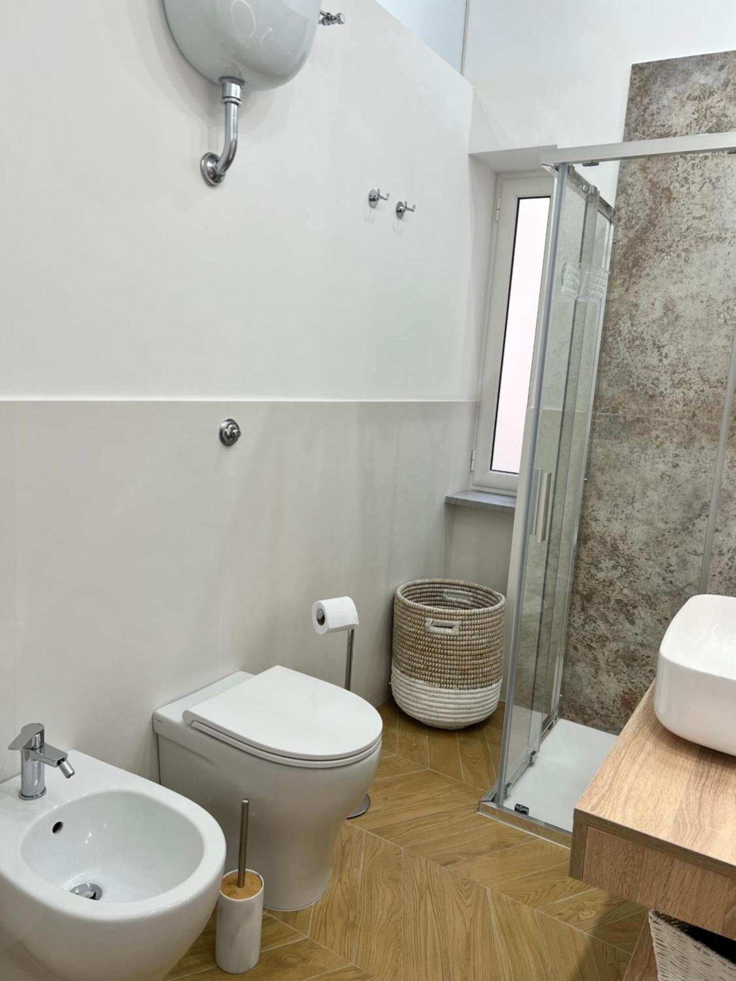 Gennarino Apartments - Panorama Suite With Balcony And Urban Loft Νάπολη Εξωτερικό φωτογραφία
