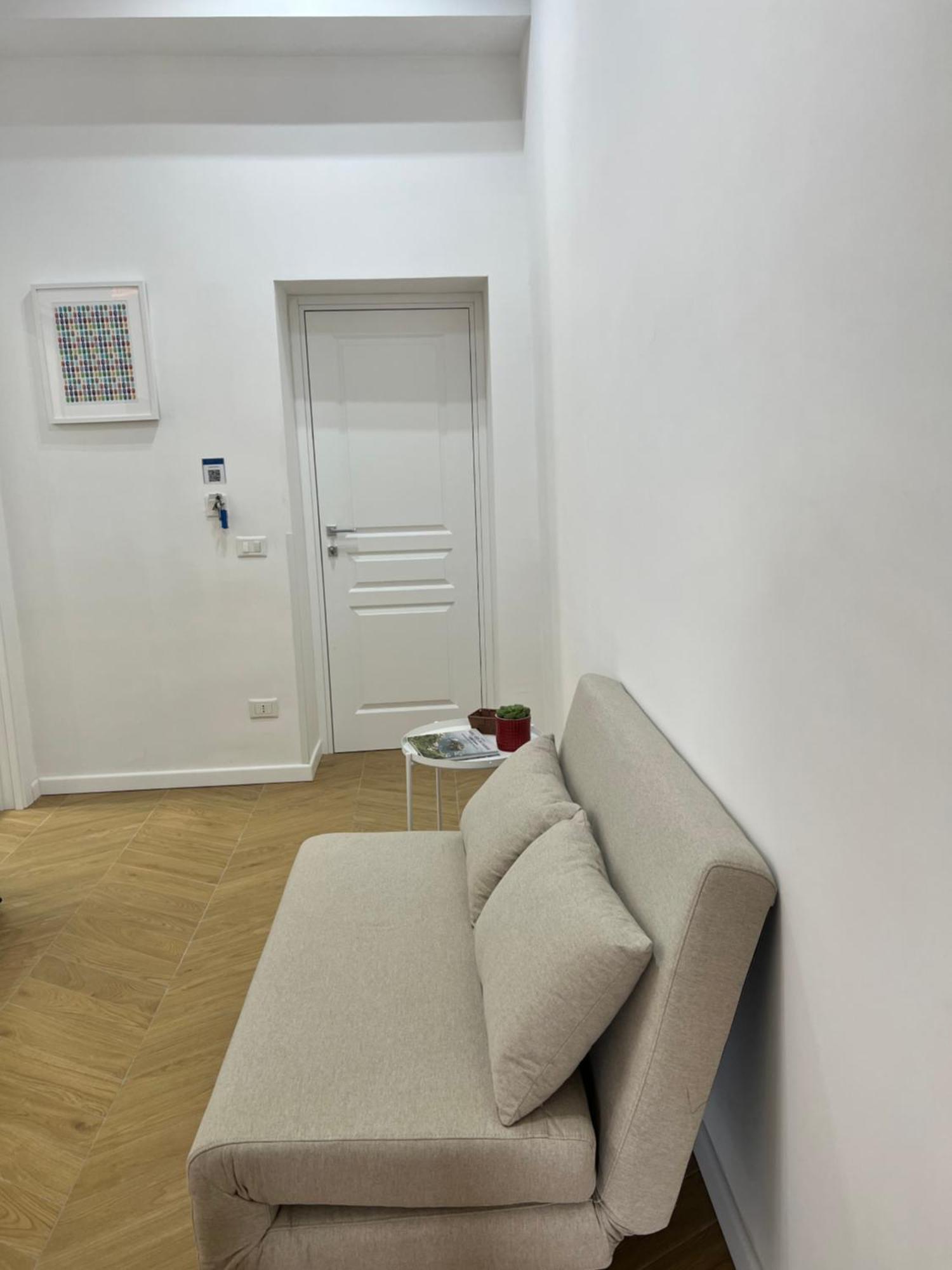 Gennarino Apartments - Panorama Suite With Balcony And Urban Loft Νάπολη Εξωτερικό φωτογραφία