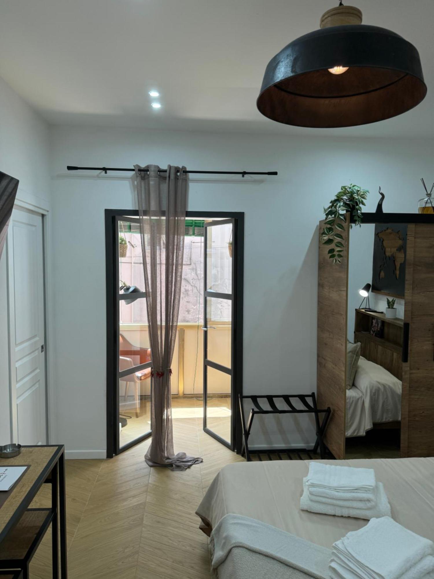 Gennarino Apartments - Panorama Suite With Balcony And Urban Loft Νάπολη Εξωτερικό φωτογραφία